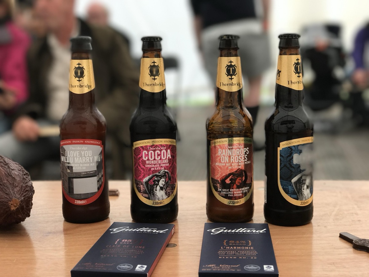 在家中享受精緻啤酒的氛圍，選購啤酒的關鍵在於品質與口感。