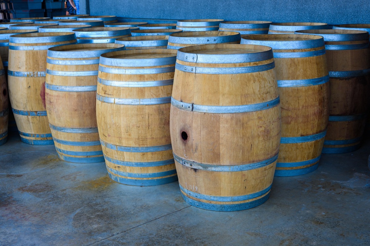 barril de vino en fermentacion