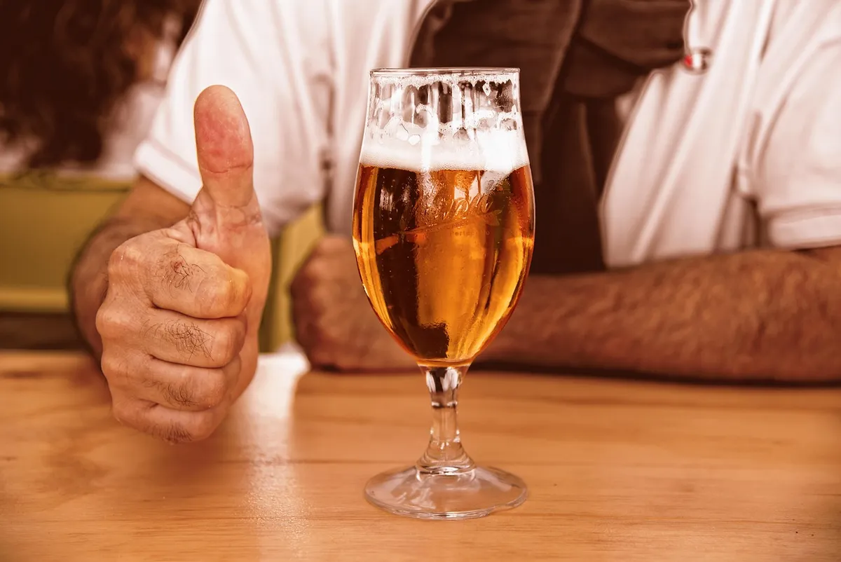 啤酒，啤酒，麥芽，飲料，酒精，飲品， thumbs up，啤酒，啤酒，啤酒，啤酒，啤酒